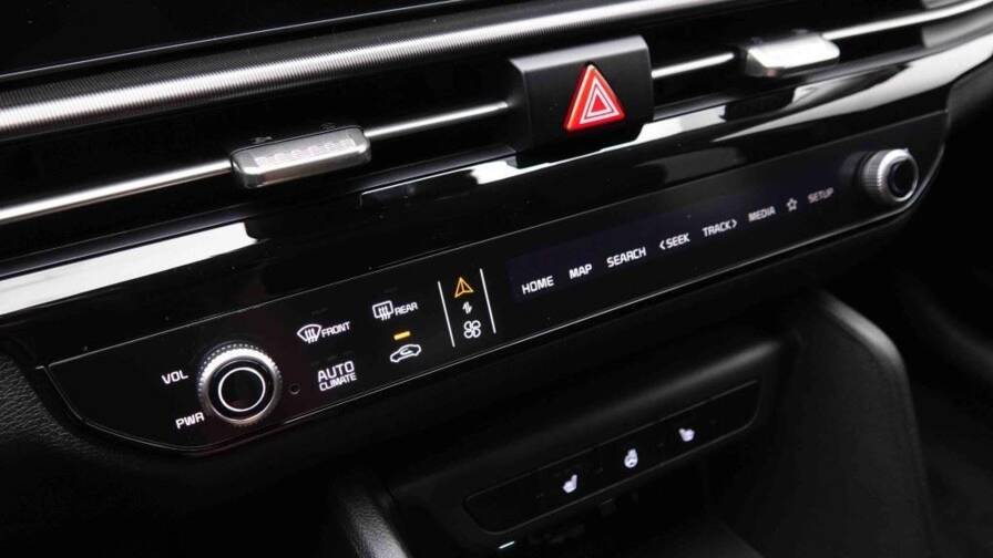 Mandataire Automobile neuf, recherche de Kia Sportage-1-6-t-gdi-150-pace-facelift - E-Motors