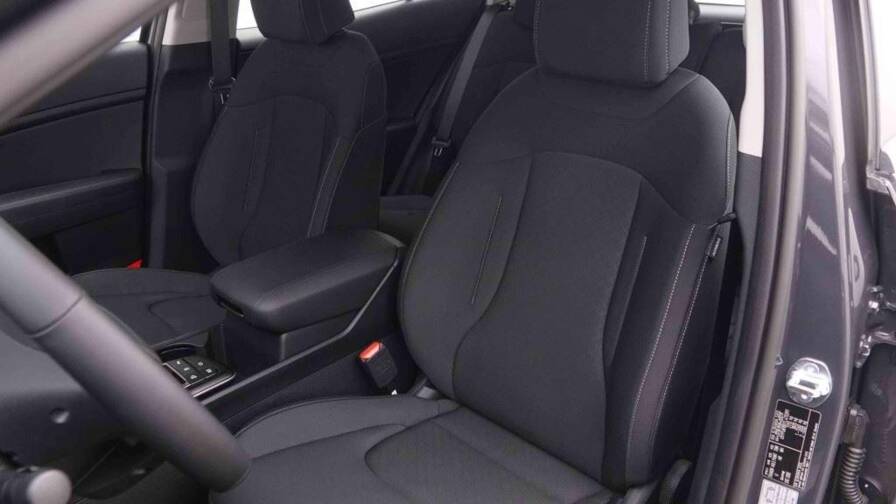 Mandataire Automobile neuf, recherche de Kia Sportage-1-6t-gdi-dct-pulse-plus-new-model - E-Motors