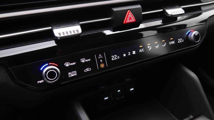 Mandataire Automobile neuf, recherche de Kia Sportage-1-6t-gdi-dct - E-Motors