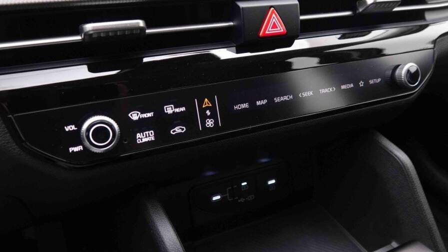 Mandataire Automobile neuf, recherche de Kia Sportage-1-6t-gdi-dct-pulse-plus-new-model - E-Motors