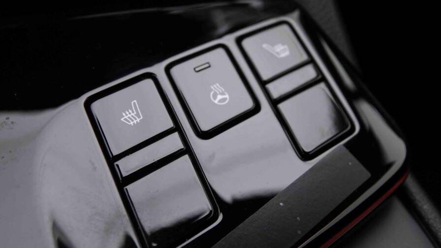 Mandataire Automobile neuf, recherche de Kia Sportage-1-6t-gdi-hev-215-gt-line - E-Motors