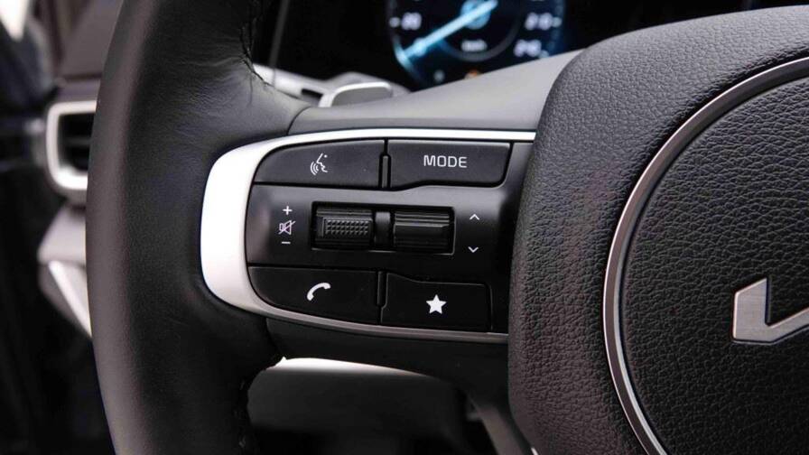 Mandataire Automobile neuf, recherche de Kia Sportage-1-6t-gdi-hev-215-gt-line - E-Motors