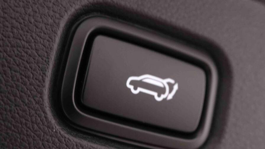 Mandataire Automobile neuf, recherche de Kia Sportage-1-6t-gdi-hev-215-gt-line - E-Motors