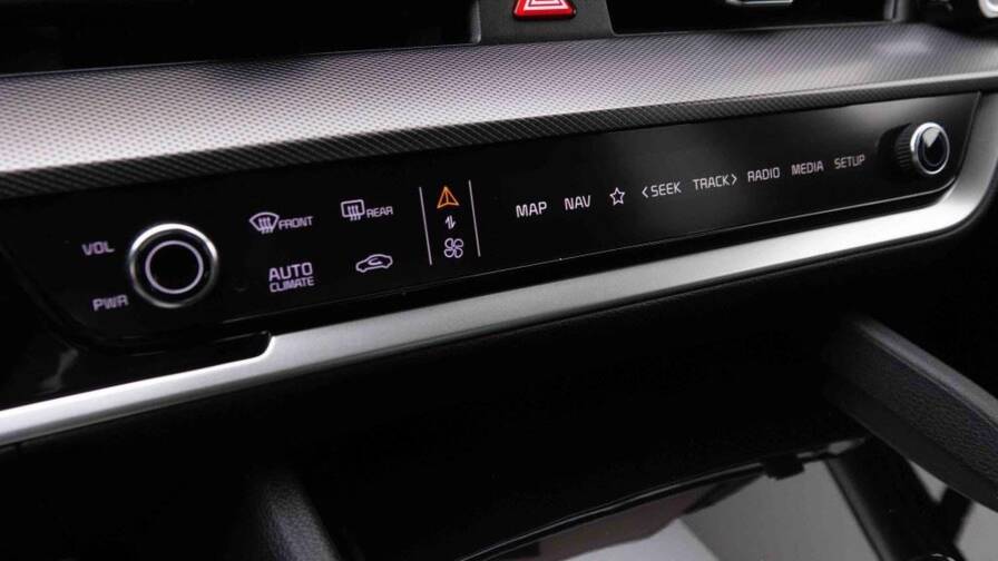 Mandataire Automobile neuf, recherche de Kia Sportage-1-6t-gdi-hev-215-gt-line - E-Motors