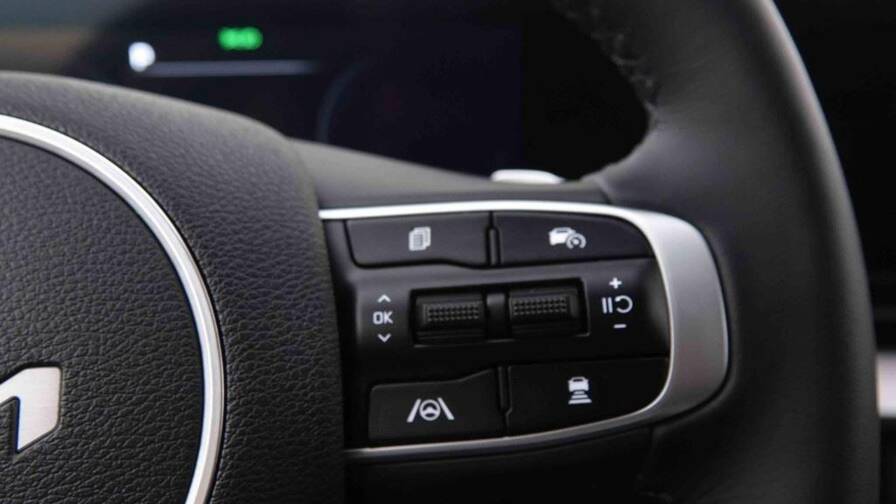 Mandataire Automobile neuf, recherche de Kia Sportage-1-6t-gdi-hev-215-gt-line - E-Motors