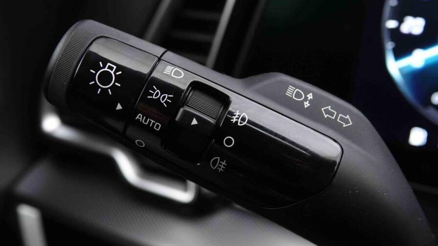 Mandataire Automobile neuf, recherche de Kia Sportage-1-6t-gdi-hev-215-gt-line - E-Motors