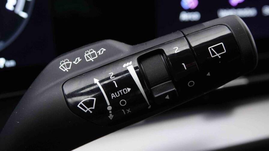 Mandataire Automobile neuf, recherche de Kia Sportage-1-6t-gdi-hev-215-gt-line - E-Motors