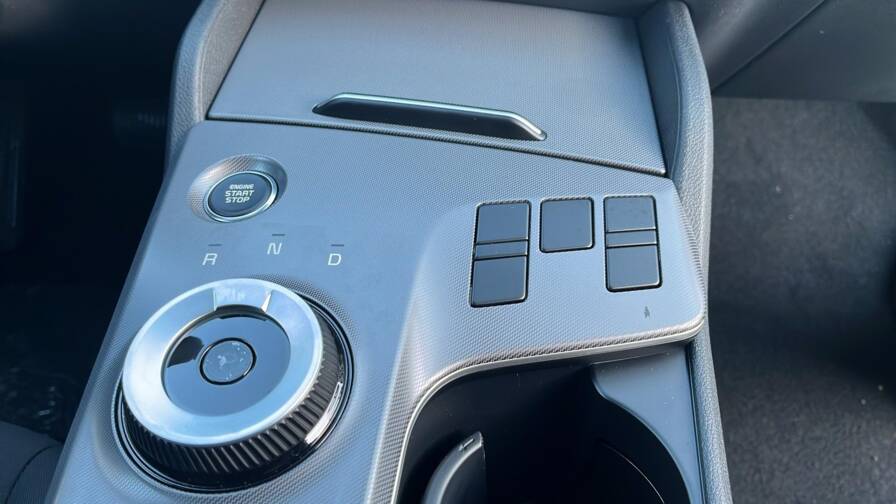 Mandataire Automobile neuf, recherche de Kia Sportage-nouveau-hybride-239-ch-bva6-active - E-Motors