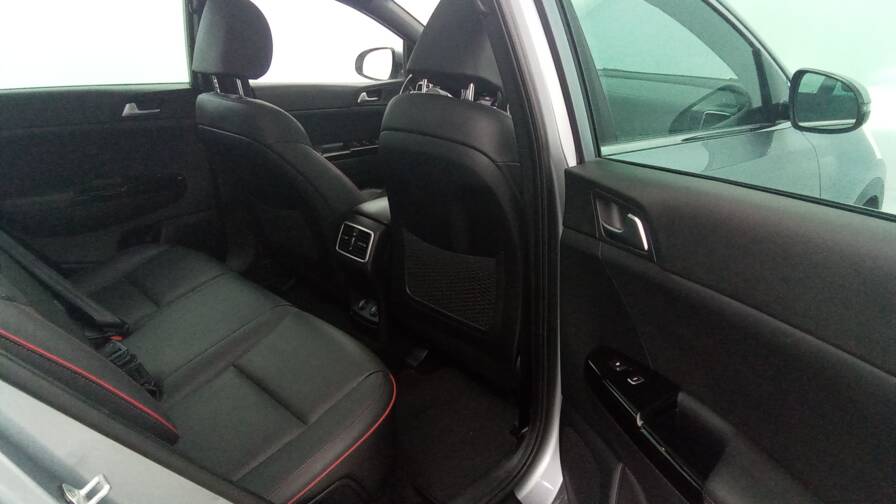 Mandataire Automobile occasion, recherche de Kia Sportage-1-6-crdi-136ch-mhev-dct7-4x4-gt-line-premium - E-Motors