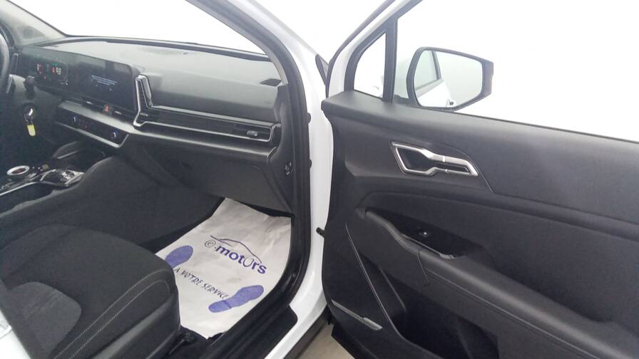 Mandataire Automobile occasion, recherche de Kia Sportage-1-6-t-gdi-265-hyb-recharge-bva6-4x4-active - E-Motors