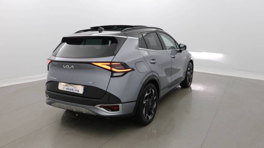 Mandataire Automobile occasion, recherche de Kia Sportage-1-6-t-gdi-265-isg-hybride-rechargeable-bva6-4x4-gt-line-premium-plus-attelage-amovible - E-Motors