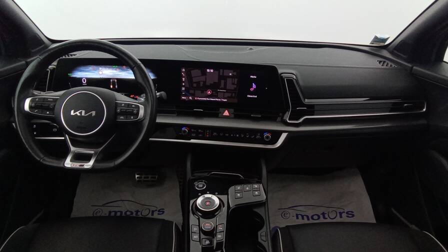 Mandataire Automobile occasion, recherche de Kia Sportage-1-6-t-gdi-265-isg-hybride-rechargeable-bva6-4x4-gt-line-premium-plus-attelage-amovible - E-Motors