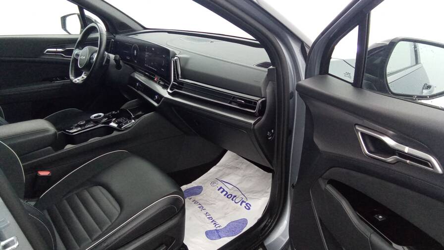 Mandataire Automobile occasion, recherche de Kia Sportage-1-6-t-gdi-265-isg-hybride-rechargeable-bva6-4x4-gt-line-premium-plus-attelage-amovible - E-Motors