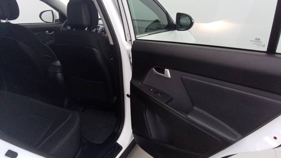 Mandataire Automobile occasion, recherche de Kia Sportage-1-7-crdi-115-isg-4x2-active - E-Motors