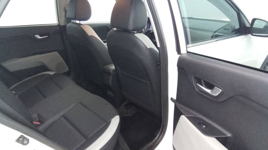 Mandataire Automobile occasion, recherche de Kia Stonic-1-0-t-gdi-120-ch-isg-bvm6-premium - E-Motors