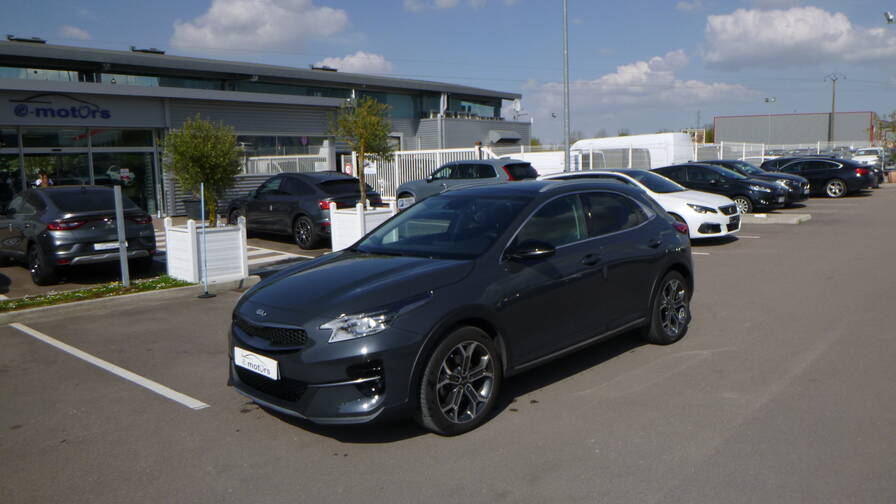 Avis-mandataire-auto-Emotors-Kia-Xceed-1-4l-t-gdi-140-ch-dct7-isg-premium.