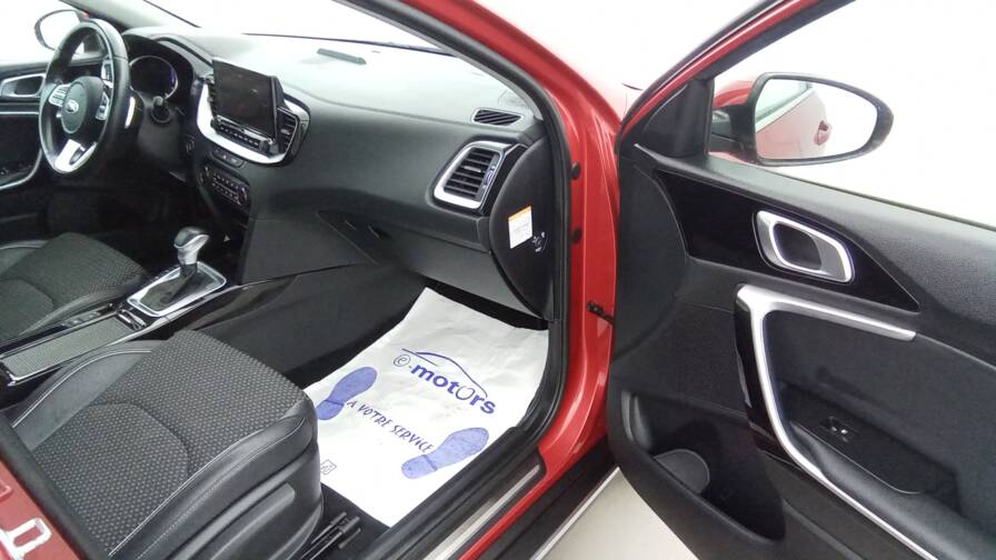 Mandataire Automobile occasion, recherche de Kia Xceed-1-6-gdi-hybride-recharge-141-dct6-active - E-Motors