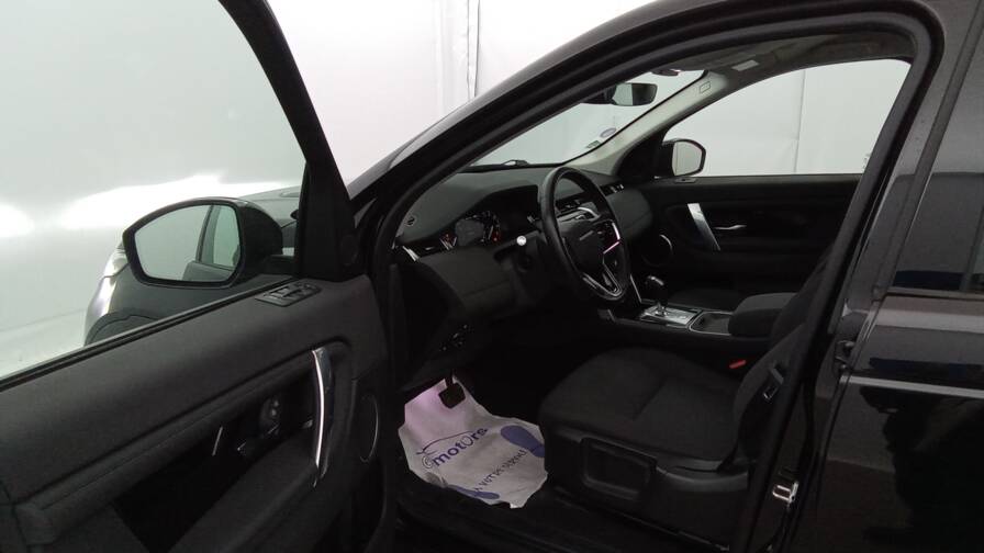 Mandataire Automobile occasion, recherche de Land rover Discovery-sport-p300e-phev-awd - E-Motors