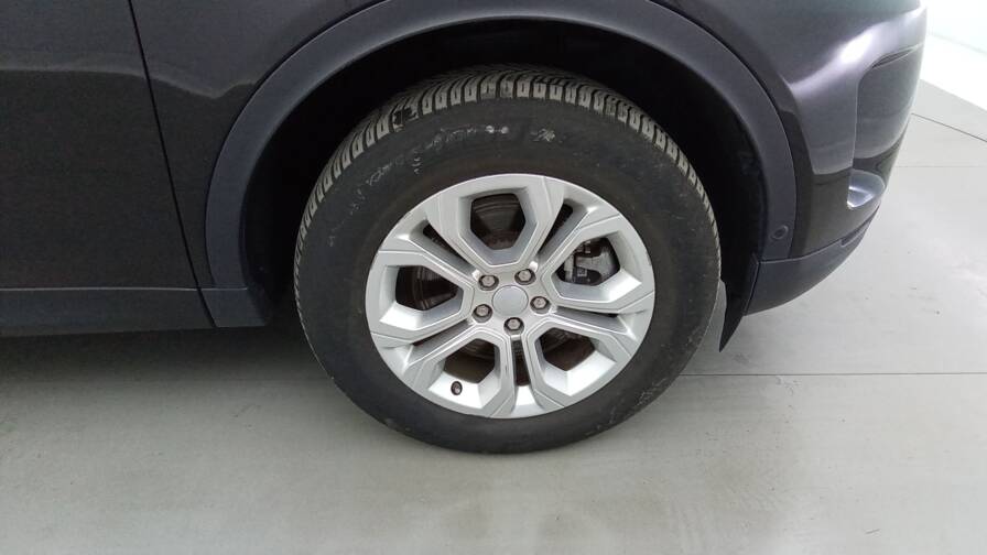 Mandataire Automobile occasion, recherche de Land rover Discovery-sport-p300e-phev-awd - E-Motors