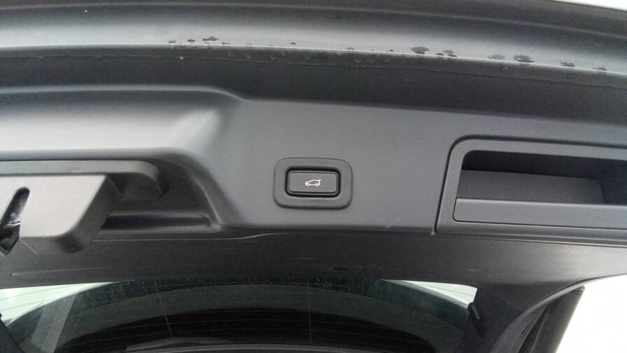 Mandataire Automobile occasion, recherche de Land rover Range-rover-evoque-d150-awd-bva9-r-dynamic - E-Motors