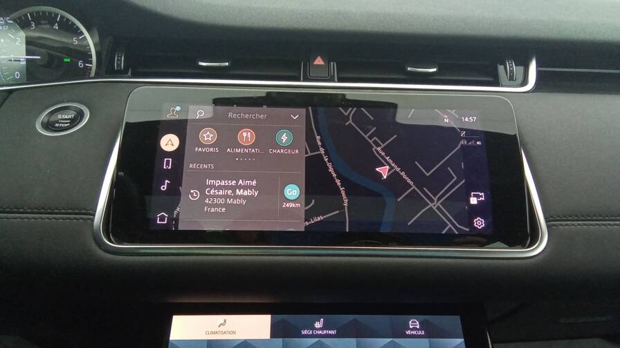 Mandataire Automobile occasion, recherche de Land rover Range-rover-evoque-mark-iii-p300e-phev-awd-bva8-se-plus-attelage - E-Motors