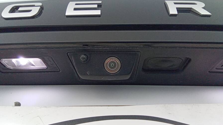 Mandataire Automobile occasion, recherche de Land rover Range-rover-evoque-p300e-phev-awd-bva8 - E-Motors