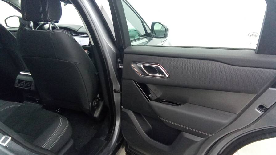 Mandataire Automobile occasion, recherche de Land rover Range-rover-velar-2-0l-p400e-phev-404 - E-Motors