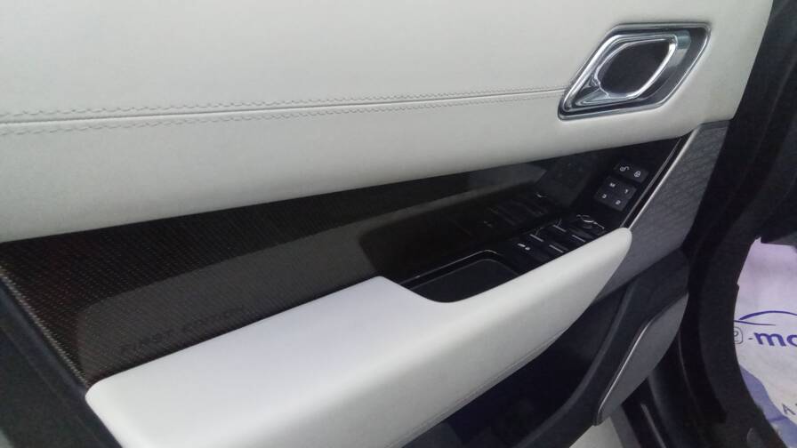 Mandataire Automobile occasion, recherche de Land rover Range-rover-velar-first-edition-d300-bva-full-options - E-Motors