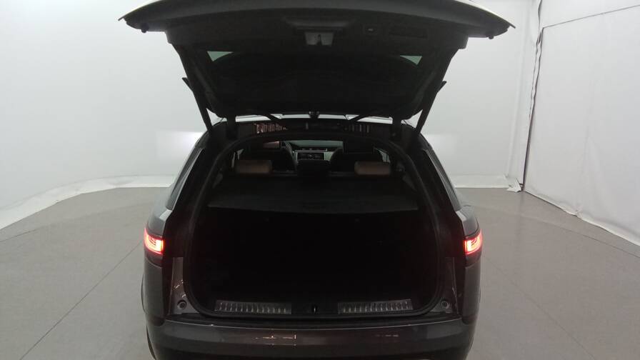 Mandataire Automobile occasion, recherche de Land rover Range-rover-velar-first-edition-d300-bva-full-options - E-Motors
