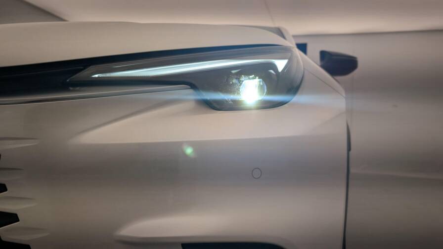 Mandataire Automobile neuf, recherche de Lexus Lbx-2wd-business - E-Motors