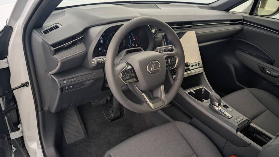 Mandataire Automobile neuf, recherche de Lexus Lbx-2wd-business - E-Motors