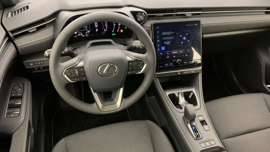 Mandataire Automobile neuf, recherche de Lexus Lbx-2wd-business - E-Motors