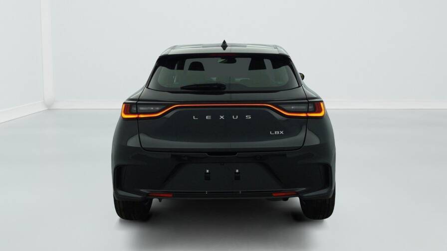 Mandataire Automobile neuf, recherche de Lexus Lbx-2wd-business - E-Motors