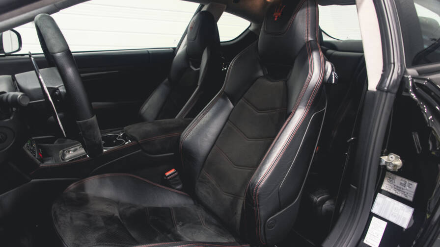 Mandataire Automobile occasion, recherche de Maserati Granturismo-4-7-v8-460-mc-stradale - E-Motors