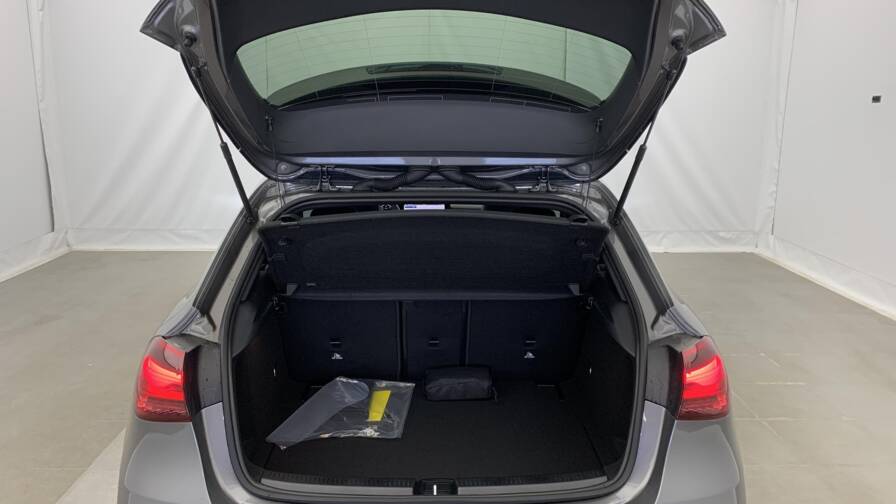 Mandataire Automobile neuf, recherche de Mercedes Classe-a-200-d-8g-dct-amg-line - E-Motors