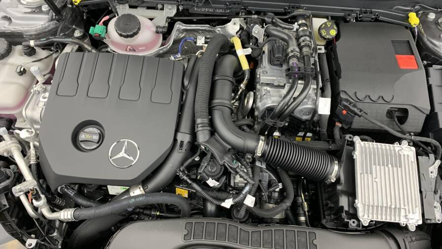 Mandataire Automobile neuf, recherche de Mercedes Classe-a-250-e-hybrid-eq-8g-dct-amg-line - E-Motors