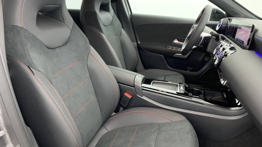 Mandataire Automobile neuf, recherche de Mercedes Classe-a-250-e-hybrid-eq-8g-dct-amg-line - E-Motors