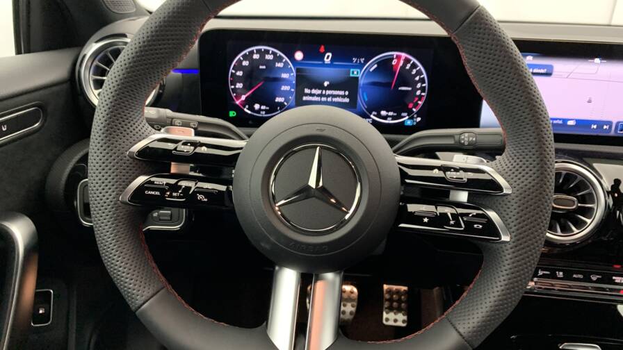 Mandataire Automobile neuf, recherche de Mercedes Classe-a-250-e-hybrid-eq-8g-dct-amg-line - E-Motors