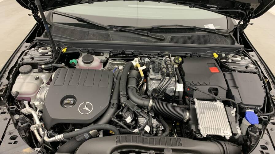 Mandataire Automobile neuf, recherche de Mercedes Classe-a-250-e-hybrid-eq-8g-dct-amg-line - E-Motors