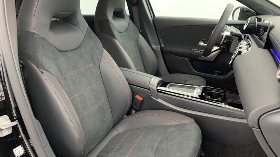 Mandataire Automobile neuf, recherche de Mercedes Classe-a-250-e-hybrid-eq-8g-dct-amg-line - E-Motors