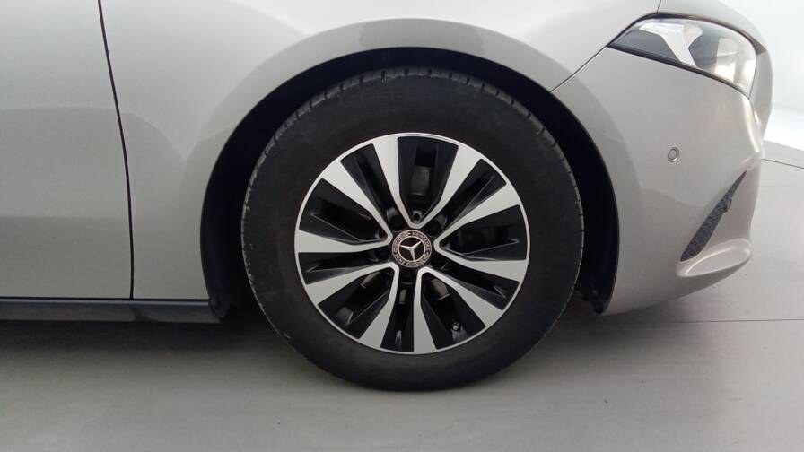 Mandataire Automobile occasion, recherche de Mercedes Classe-a-180d-style-gps-camera - E-Motors