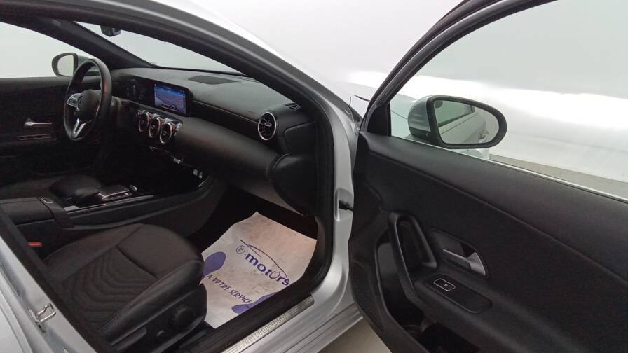 Mandataire Automobile occasion, recherche de Mercedes Classe-a-250e-8g-dct-style-plus-gps-plus-cam-ra - E-Motors
