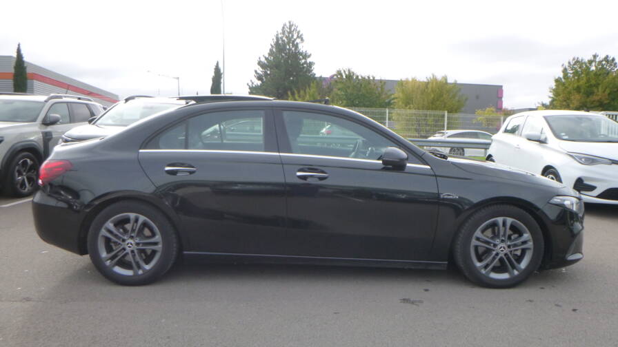 Mandataire Automobile occasion, recherche de Mercedes Classe-a-200-7g-dct-style-line - E-Motors