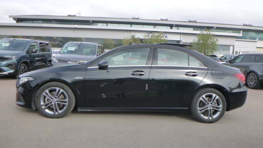 Mandataire Automobile occasion, recherche de Mercedes Classe-a-200-7g-dct-style-line - E-Motors