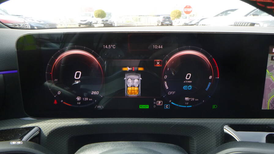 Mandataire Automobile neuf, recherche de Mercedes Classe-a-amg-line-250-e-8g-dct - E-Motors