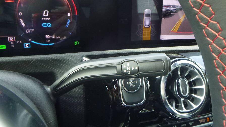 Mandataire Automobile neuf, recherche de Mercedes Classe-a-amg-line-250-e-8g-dct - E-Motors