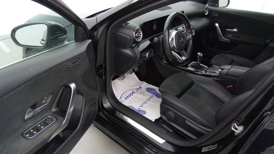Mandataire Automobile occasion, recherche de Mercedes Classe-a-180-amg-line - E-Motors