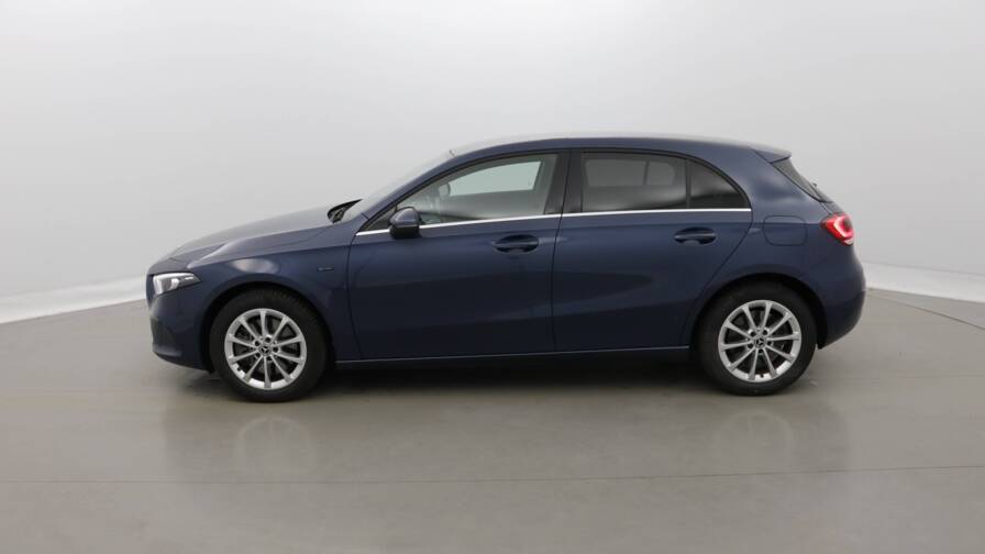 Mandataire Automobile occasion, recherche de Mercedes Classe-a-250-e-8g-dct-style-line-plus-pack-stationnement-plus-si-ges-chauffants - E-Motors