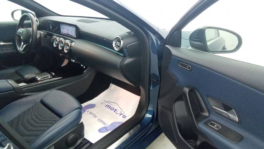 Mandataire Automobile occasion, recherche de Mercedes Classe-a-250-e-8g-dct-style-line-plus-pack-stationnement-plus-si-ges-chauffants - E-Motors