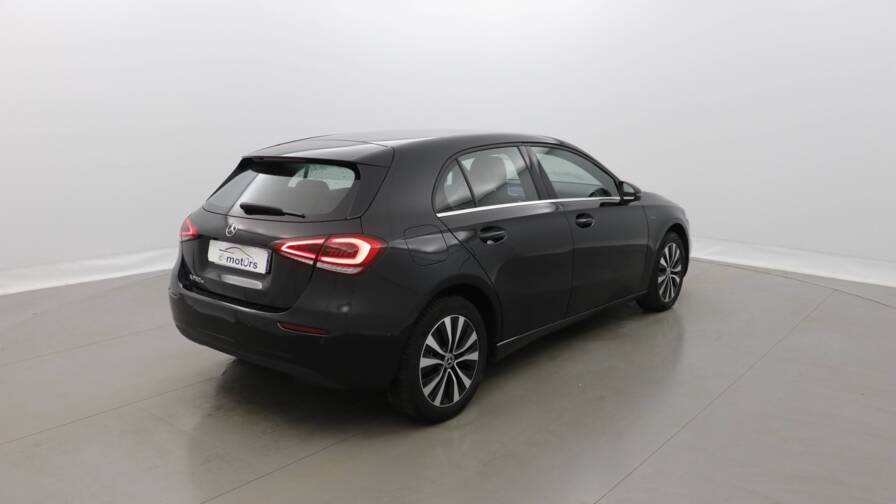 Mandataire Automobile occasion, recherche de Mercedes Classe-a-250e-8g-dct-style-plus-gps - E-Motors